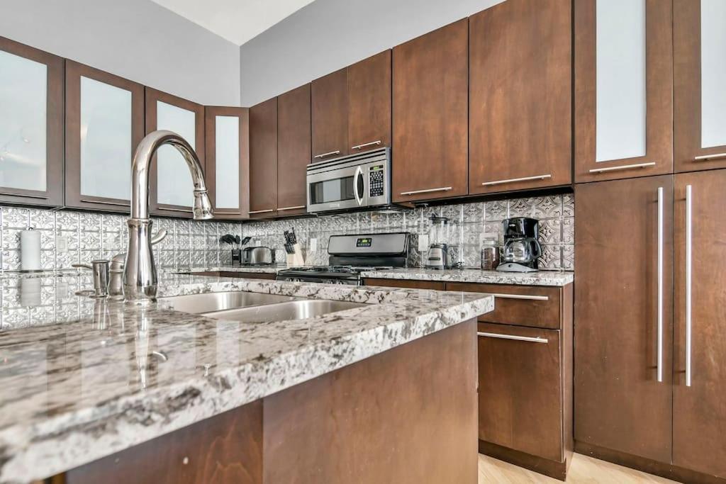 Lovely 2-Bedroom Unit In Springfriend سبرينجفيلد المظهر الخارجي الصورة